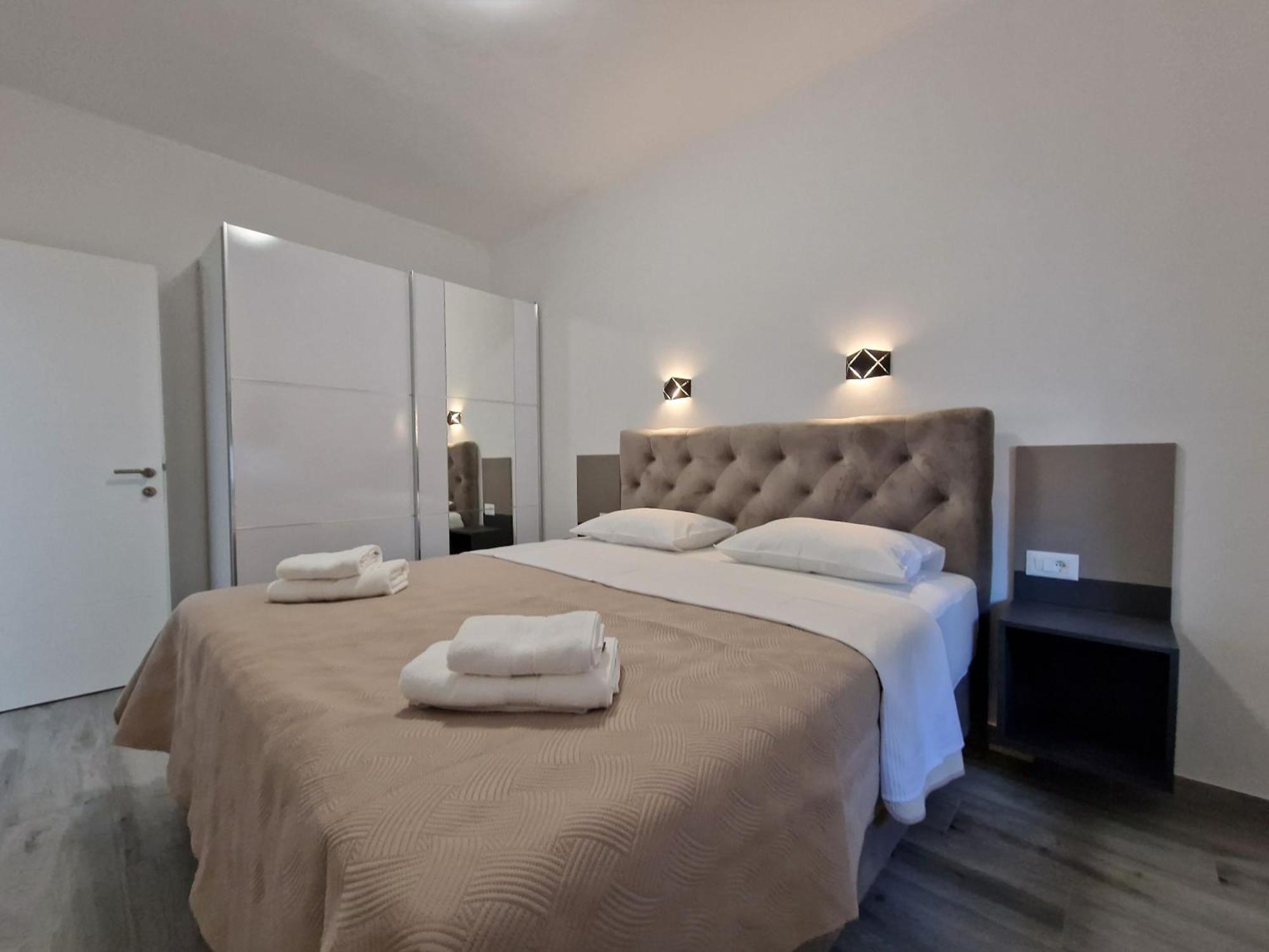 Apartments Okit Vodice Zimmer foto