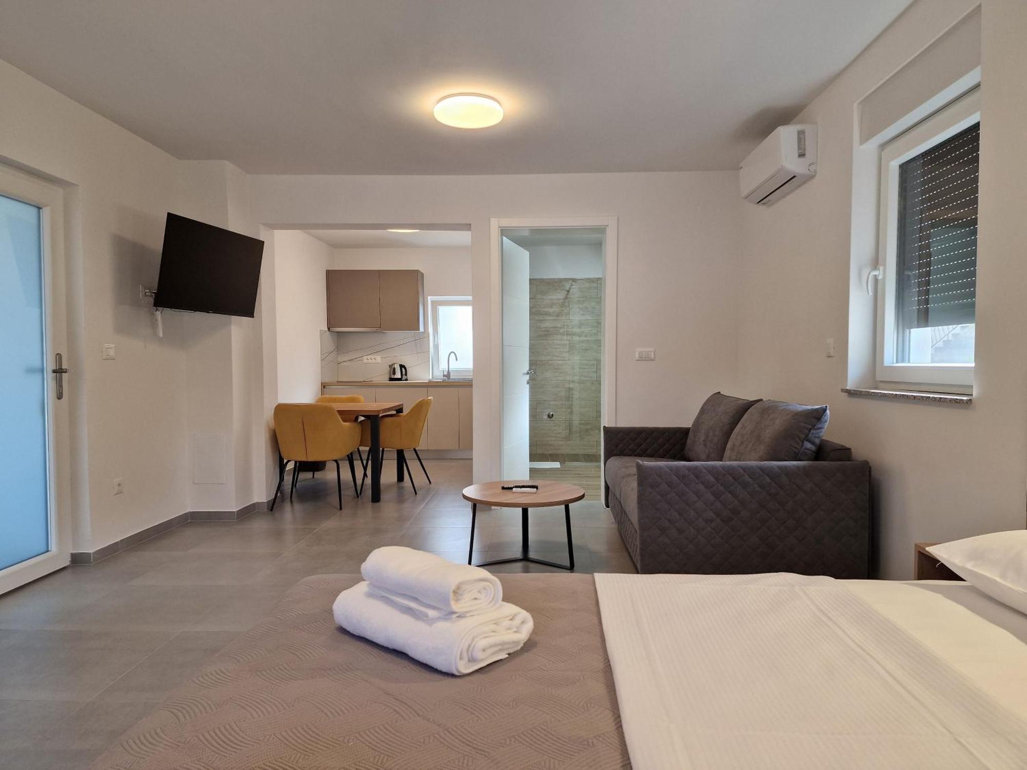 Apartments Okit Vodice Zimmer foto